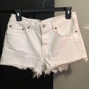 WORN ONCE LEVI jean shorts